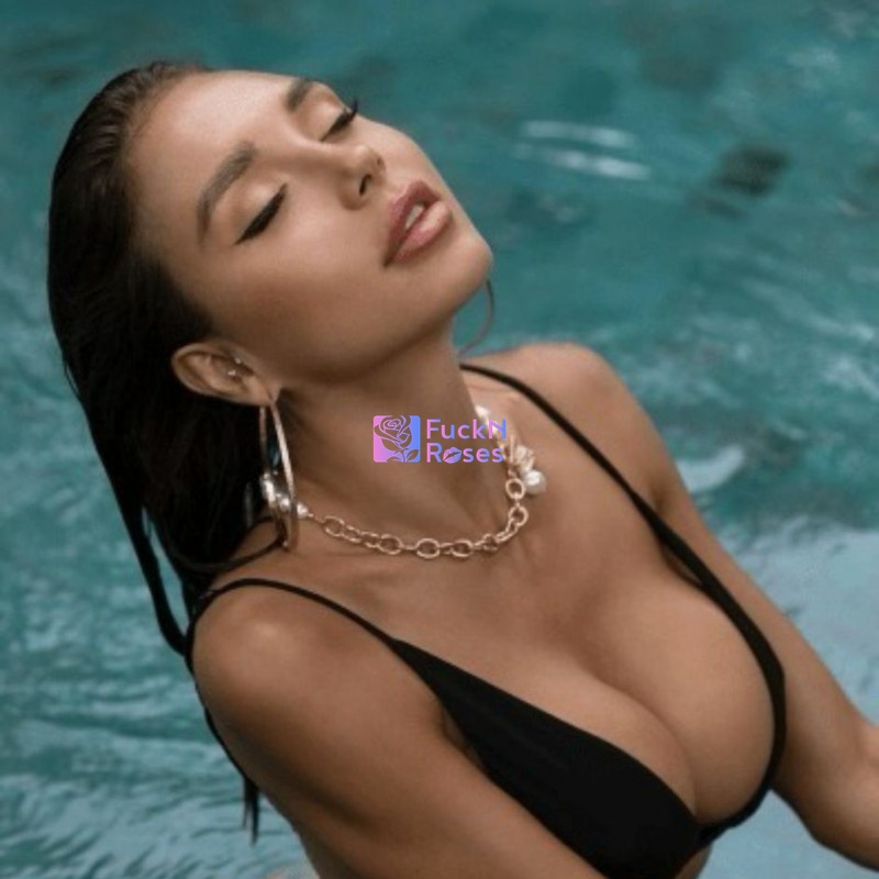 Sandy - Escort in Tel Aviv | 23 years old